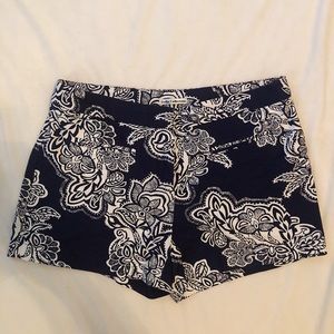 Dalia Collection shorts in great condition.